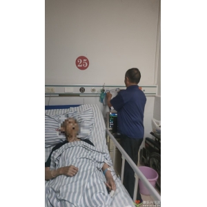 麻城护工选康乐兴，住院陪护少操心